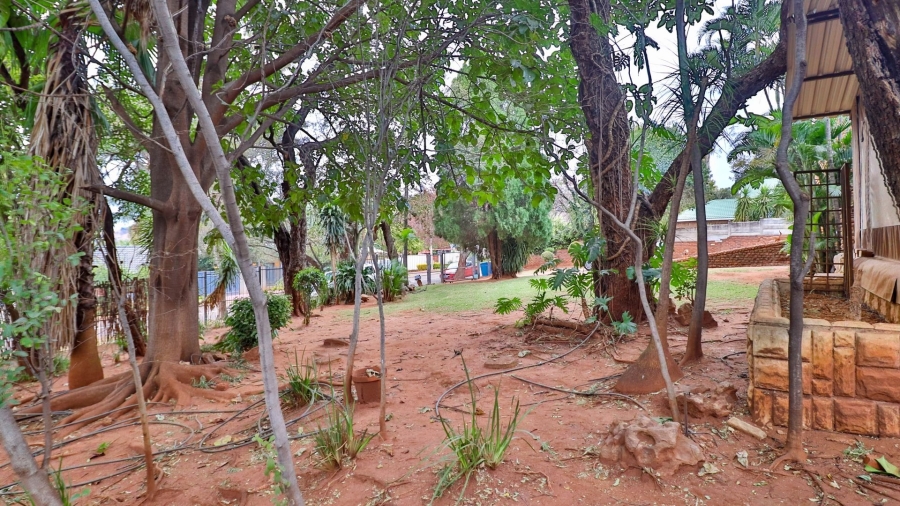 5 Bedroom Property for Sale in Cashan North West